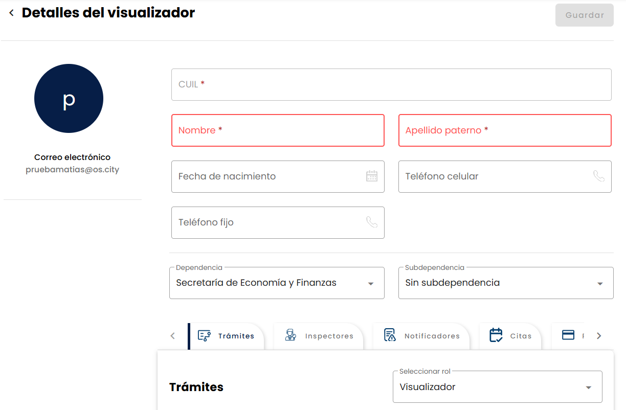 Pantalla Detalles del visualizador con pestañas por módulo y lista desplegable Seleccionar rol